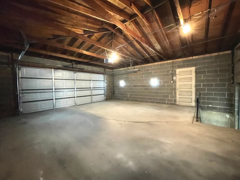 Tiny photo for 16314 Woodlawn East Avenue, South Holland, IL 60473 (MLS # 12442346)