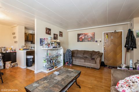 Tiny photo for 6160 N Damen Avenue #304, Chicago, IL 60659 (MLS # 12335935)