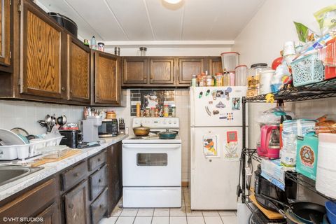 Tiny photo for 6160 N Damen Avenue #304, Chicago, IL 60659 (MLS # 12335935)