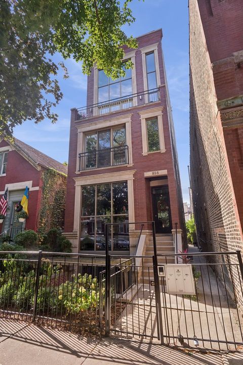 Photo of 856 N Winchester Avenue #3, Chicago, IL 60622 (MLS # 12490851)