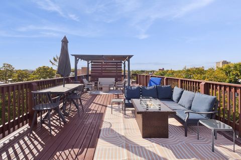 Tiny photo for 856 N Winchester Avenue #3, Chicago, IL 60622 (MLS # 12490851)