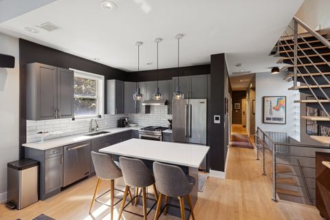 Tiny photo for 856 N Winchester Avenue #3, Chicago, IL 60622 (MLS # 12490851)