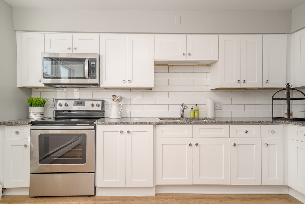 44 S Kensington Avenue 01