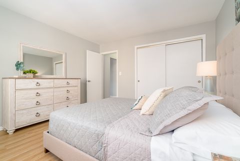 Tiny photo for 44 S Kensington Avenue #01, La Grange, IL 60525 (MLS # 12427803)