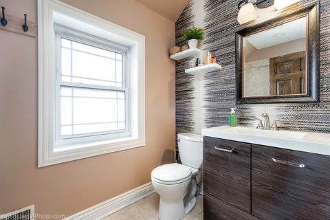 Tiny photo for 4117 Prairie Avenue, Schiller Park, IL 60176 (MLS # 12527392)