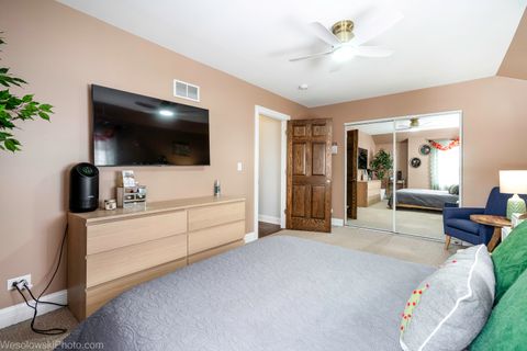 Tiny photo for 4117 Prairie Avenue, Schiller Park, IL 60176 (MLS # 12527392)