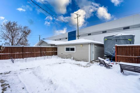 Tiny photo for 4117 Prairie Avenue, Schiller Park, IL 60176 (MLS # 12527392)