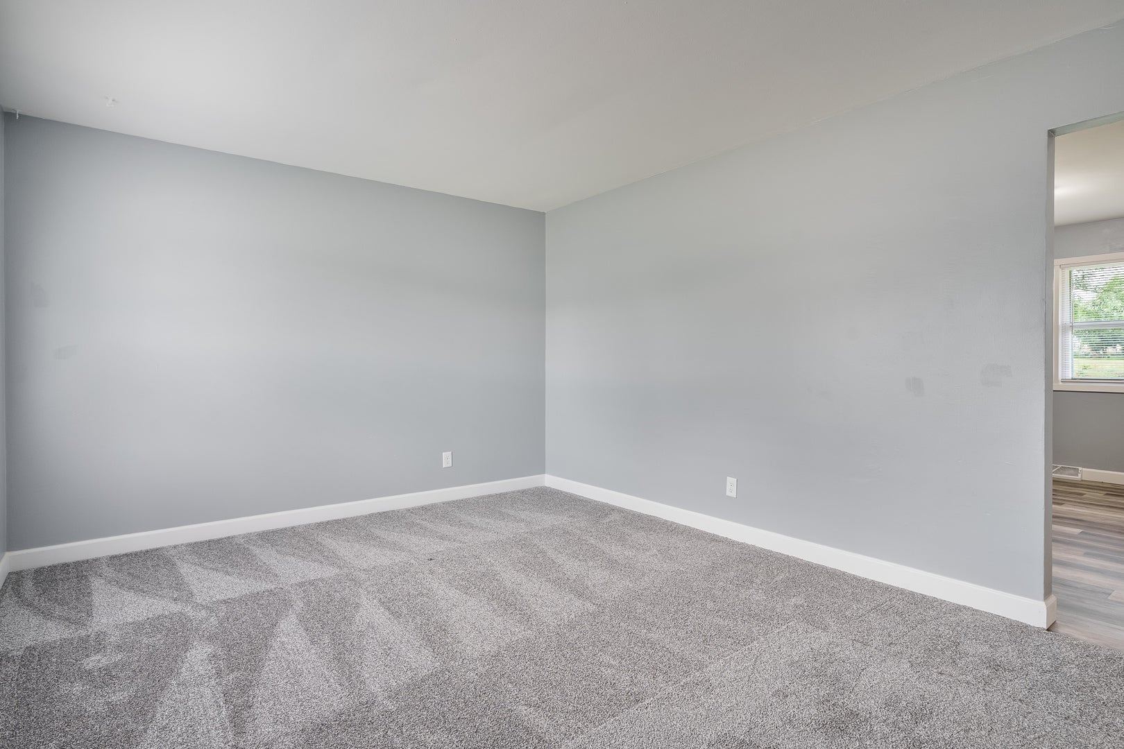 614 Overland Trail