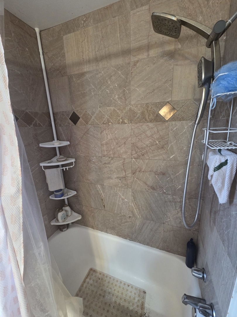 7925 S Richmond Street