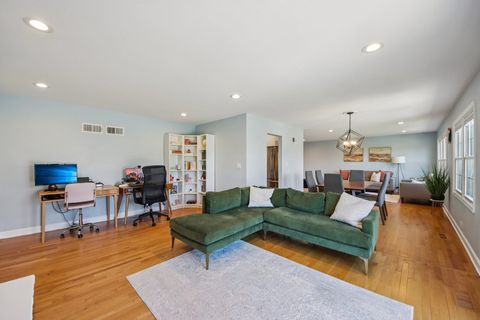 Tiny photo for 1655 Marie Lane, Glenview, IL 60025 (MLS # 12615628)