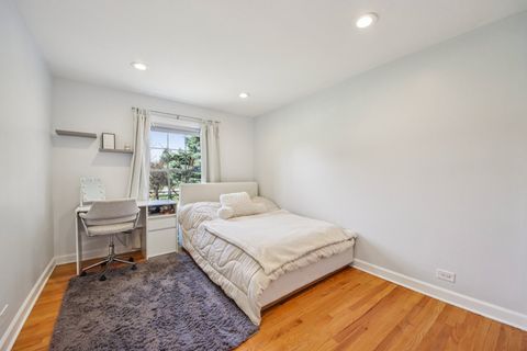 Tiny photo for 1655 Marie Lane, Glenview, IL 60025 (MLS # 12615628)