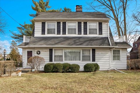 Photo of 401 S 1st Street, Geneva, IL 60134 (MLS # 12570339)