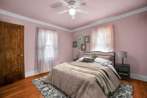 Tiny photo for 401 S 1st Street, Geneva, IL 60134 (MLS # 12570339)