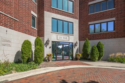 Photo of 201 N Vail Avenue #305, Arlington Heights, IL 60004 (MLS # 12472505)