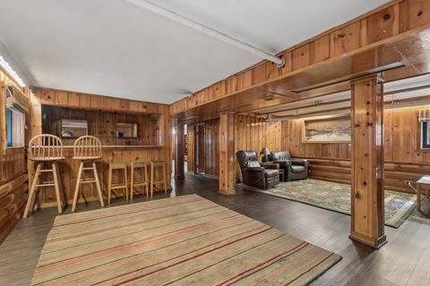 Tiny photo for 7446 N Rockwell Street, Chicago, IL 60645 (MLS # 12623443)