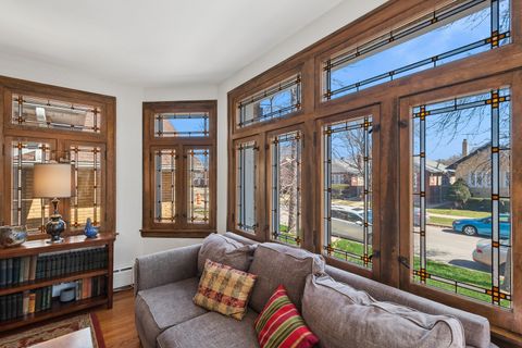 Tiny photo for 7446 N Rockwell Street, Chicago, IL 60645 (MLS # 12623443)