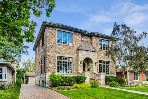 A home in Park Ridge