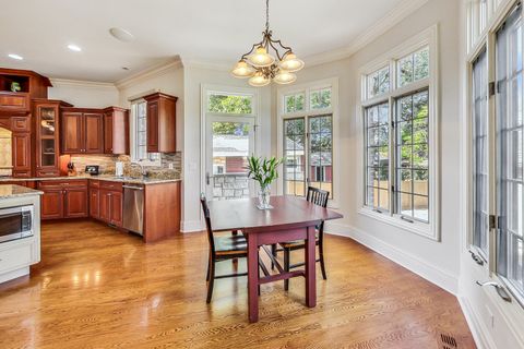 A home in Park Ridge