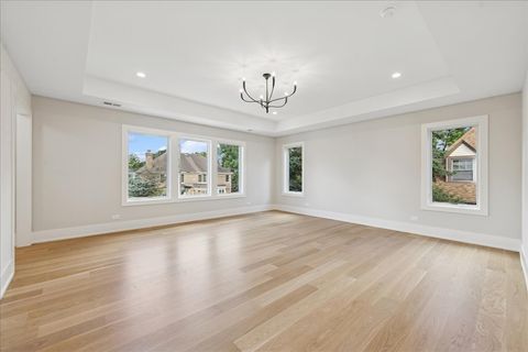 Tiny photo for 580 S Kearsage Avenue, Elmhurst, IL 60126 (MLS # 12533043)