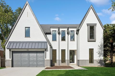 580 S Kearsage Avenue Elmhurst IL 60126