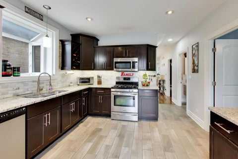 Tiny photo for 7937 W Elmgrove Drive, Elmwood Park, IL 60707 (MLS # 12668054)