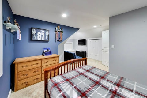 Tiny photo for 7937 W Elmgrove Drive, Elmwood Park, IL 60707 (MLS # 12668054)