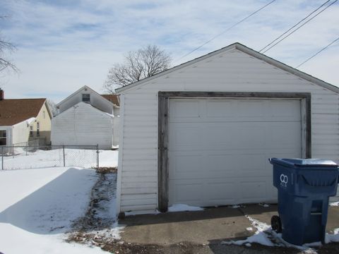 Tiny photo for 1714 N Sturdevant Street, Davenport, IA 52804 (MLS # 12594415)