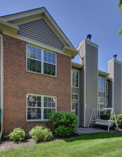 Tiny photo for 195 Island Court #195, Schaumburg, IL 60193 (MLS # 12469114)