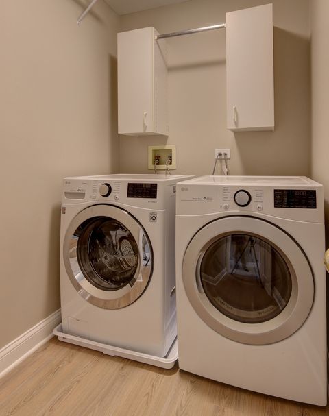 Tiny photo for 195 Island Court #195, Schaumburg, IL 60193 (MLS # 12469114)