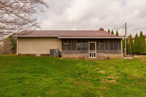Tiny photo for 425 Peak Road, Harrisburg, IL 62946 (MLS # 12584185)