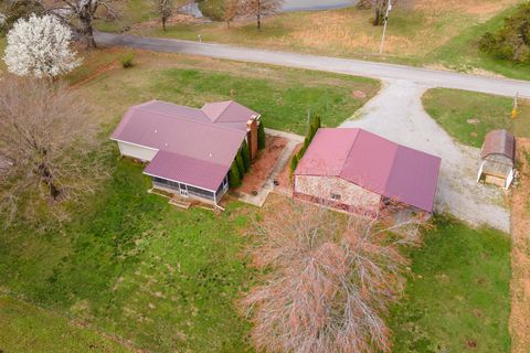 Tiny photo for 425 Peak Road, Harrisburg, IL 62946 (MLS # 12584185)