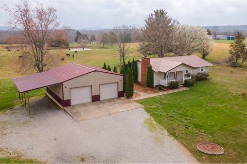 Tiny photo for 425 Peak Road, Harrisburg, IL 62946 (MLS # 12584185)