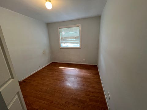 Tiny photo for 468 N Lakeshore Drive, Mundelein, IL 60060 (MLS # 12723749)
