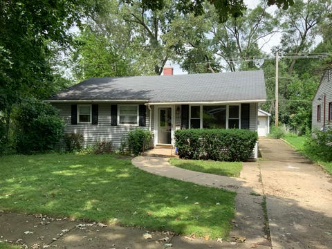 Photo of 468 N Lakeshore Drive, Mundelein, IL 60060 (MLS # 12723749)