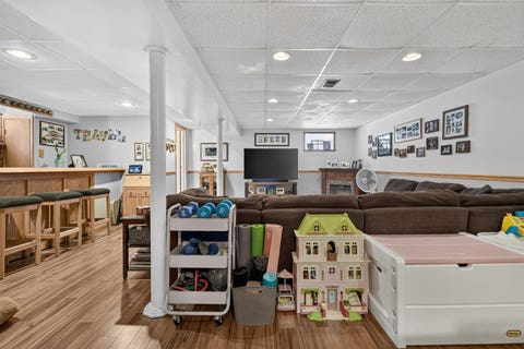 Tiny photo for 7005 W Sunnyside Avenue, Norridge, IL 60706 (MLS # 12705460)
