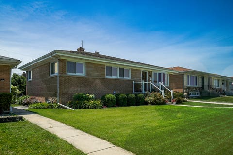 Tiny photo for 7005 W Sunnyside Avenue, Norridge, IL 60706 (MLS # 12705460)