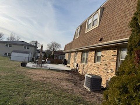 Tiny photo for Darien, IL 60561 (MLS # 12542847)