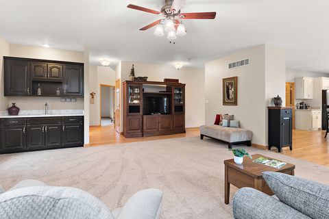 Tiny photo for 1231 Abbey Oaks Drive, Lemont, IL 60439 (MLS # 12630140)