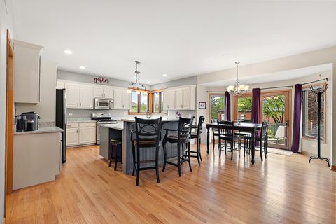 Tiny photo for 1231 Abbey Oaks Drive, Lemont, IL 60439 (MLS # 12630140)