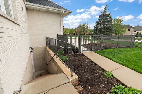 Tiny photo for 1231 Abbey Oaks Drive, Lemont, IL 60439 (MLS # 12630140)
