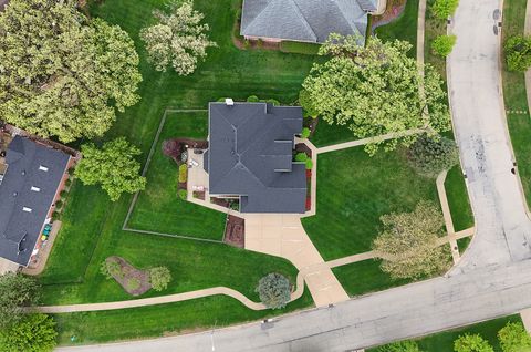 Tiny photo for 1231 Abbey Oaks Drive, Lemont, IL 60439 (MLS # 12630140)