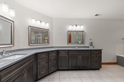 Tiny photo for 1231 Abbey Oaks Drive, Lemont, IL 60439 (MLS # 12630140)