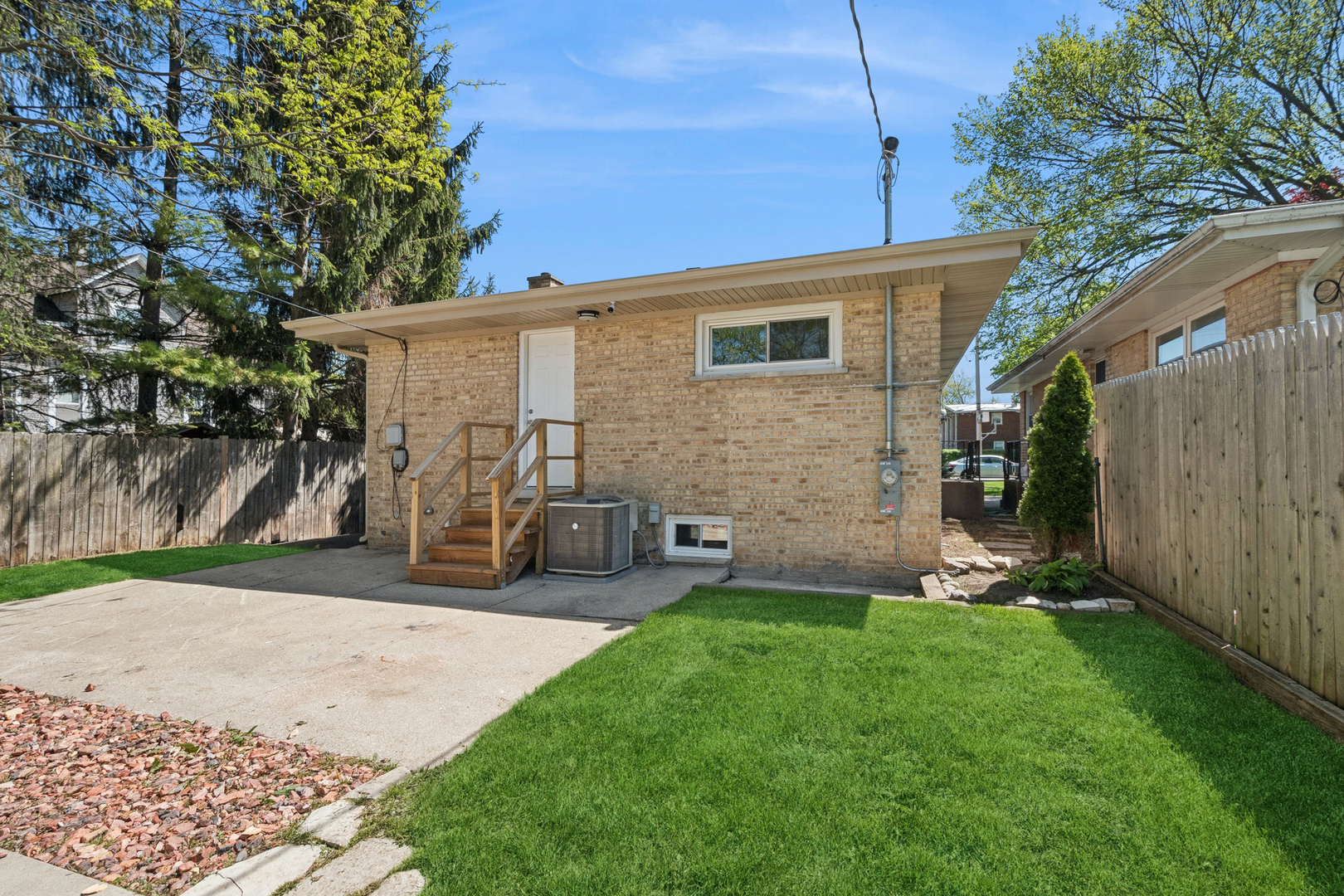 625 Hibbard Road