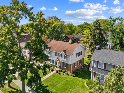 Tiny photo for 562 S Poplar Avenue, Elmhurst, IL 60126 (MLS # 12471550)