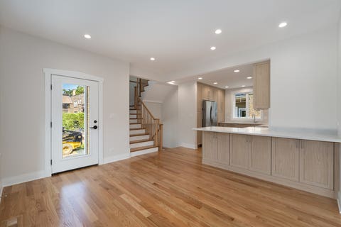 Tiny photo for 5310 N Spaulding Avenue, Chicago, IL 60625 (MLS # 12736857)