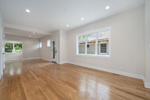 Tiny photo for 5310 N Spaulding Avenue, Chicago, IL 60625 (MLS # 12736857)