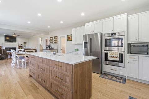 Tiny photo for 23929 William Drive, Manhattan, IL 60442 (MLS # 12587882)