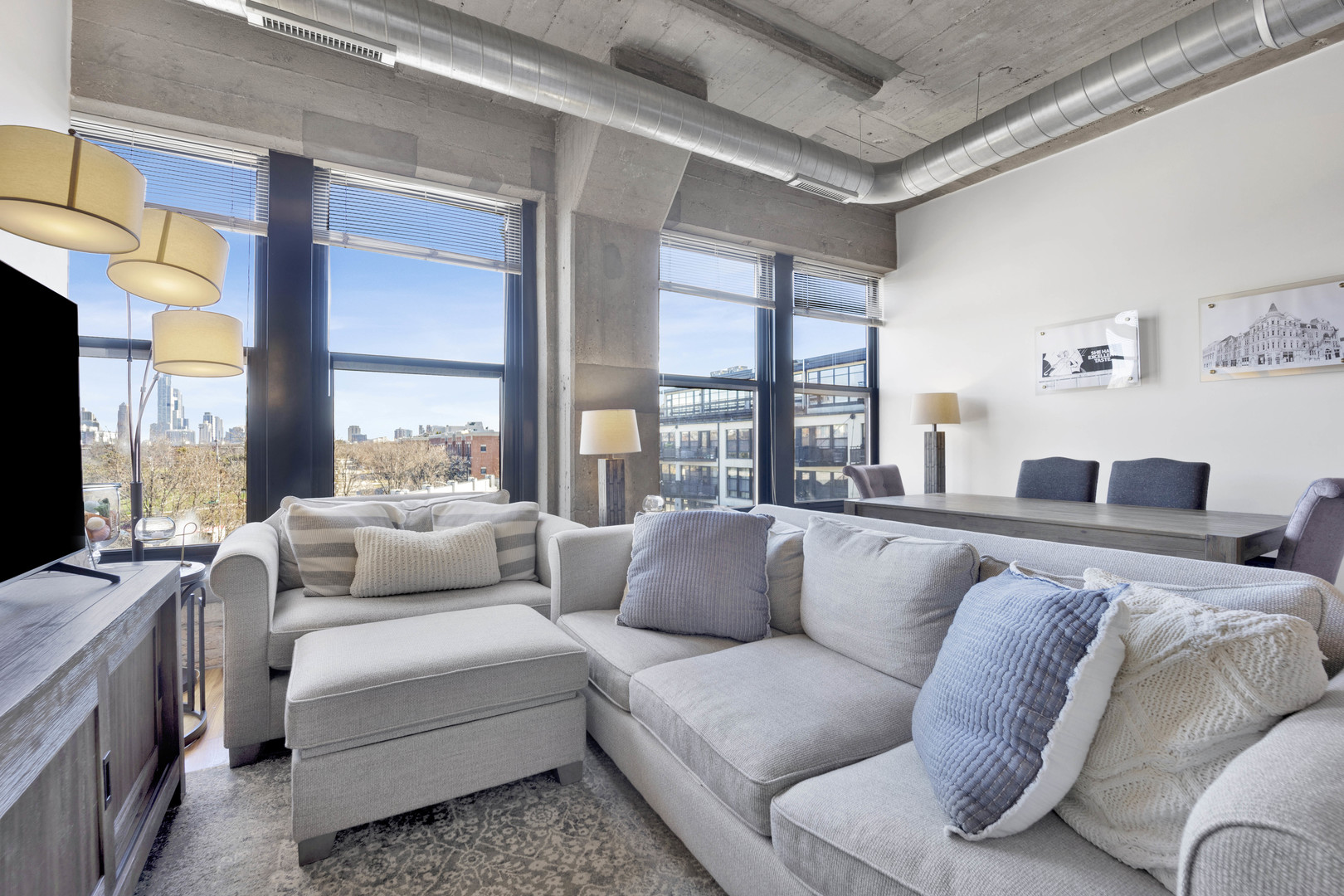 1033 W 14TH Place 338