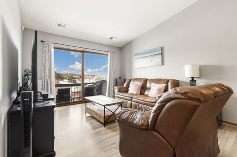 Tiny photo for 5024 Circle Court #1010, Crestwood, IL 60418 (MLS # 12558026)