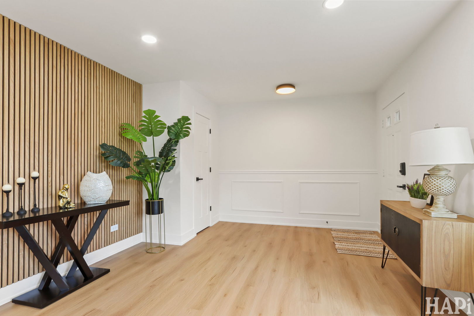 1942 Trail Ridge Street